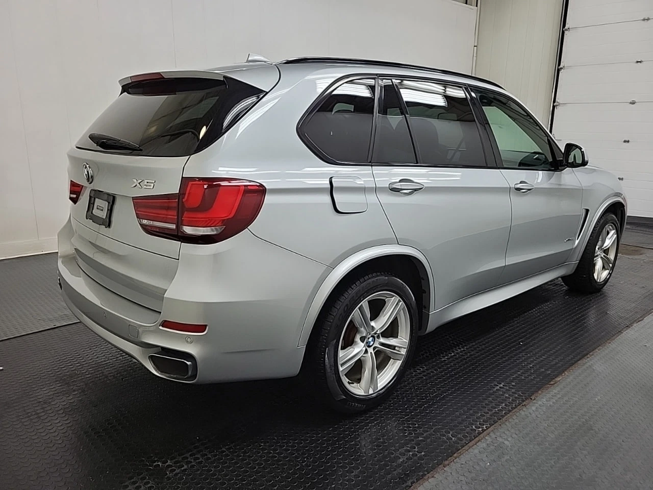 BMW X5 35i AWD * CARFAX * АвтоКредит * Цена до България*  - изображение 3