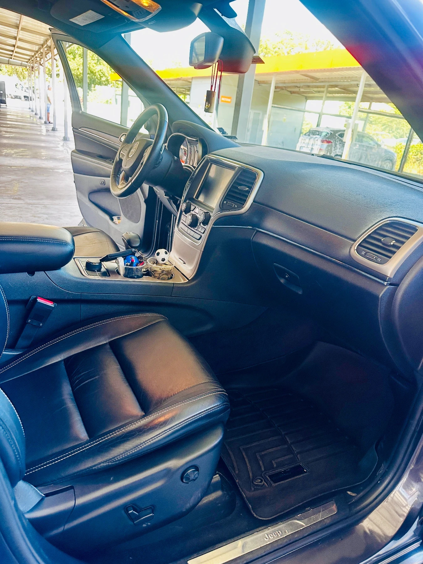 Jeep Grand cherokee 3.6 - изображение 4