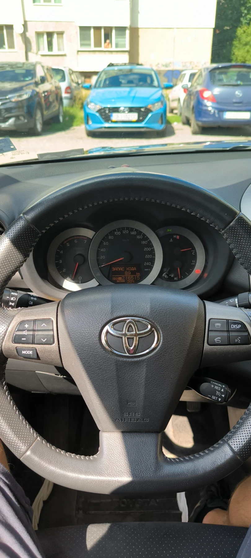 Toyota Rav4 D4D 2.2 150 к.с - изображение 9