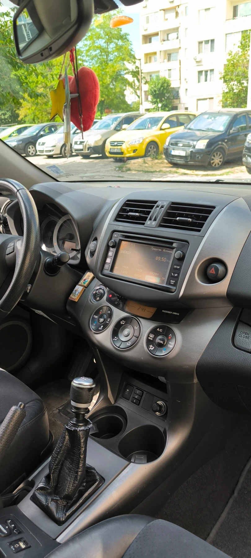Toyota Rav4 D4D 2.2 150 к.с - изображение 6