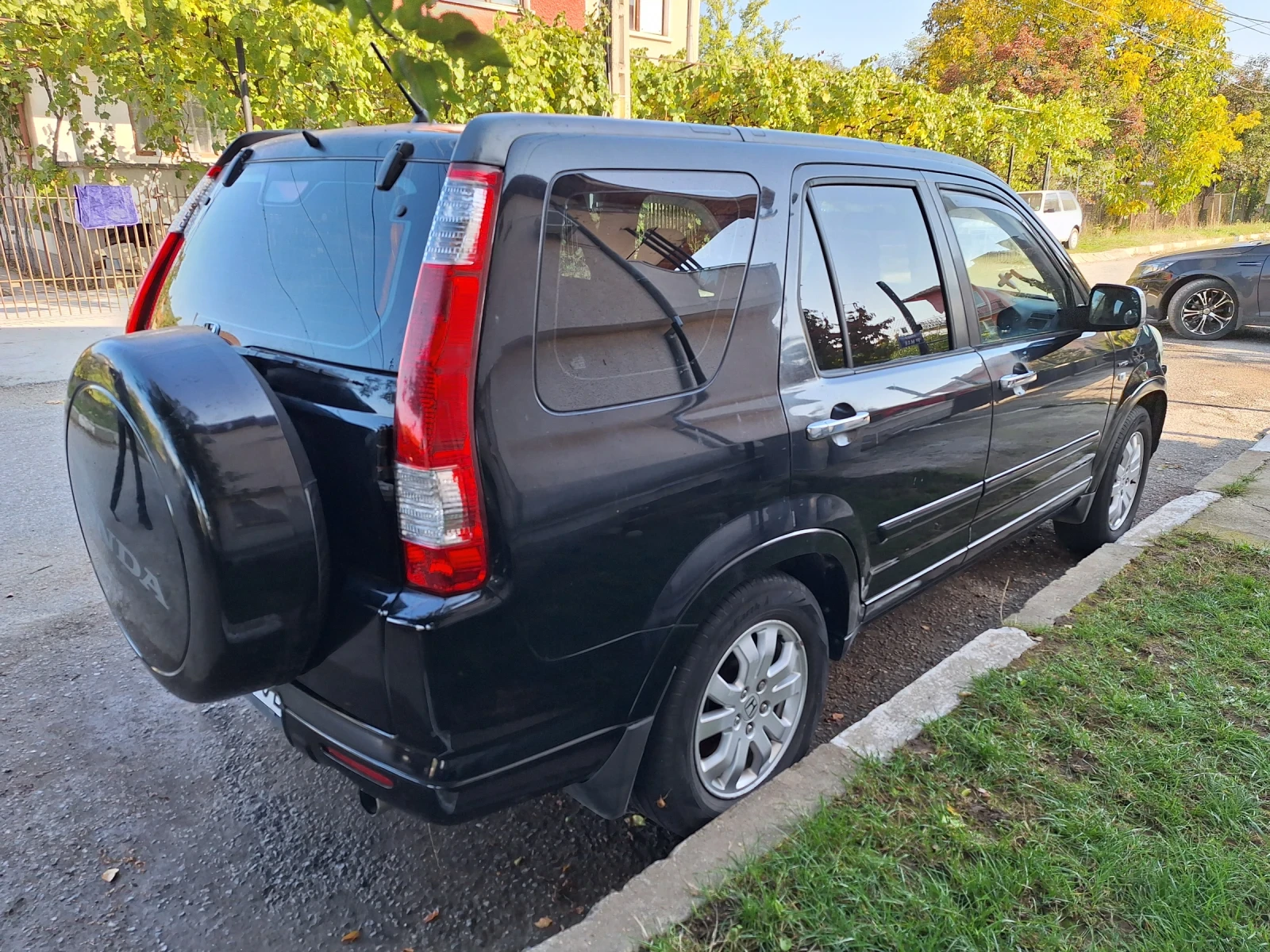 Honda Cr-v Затегнал мотор, автомат, цяла или на части - изображение 4