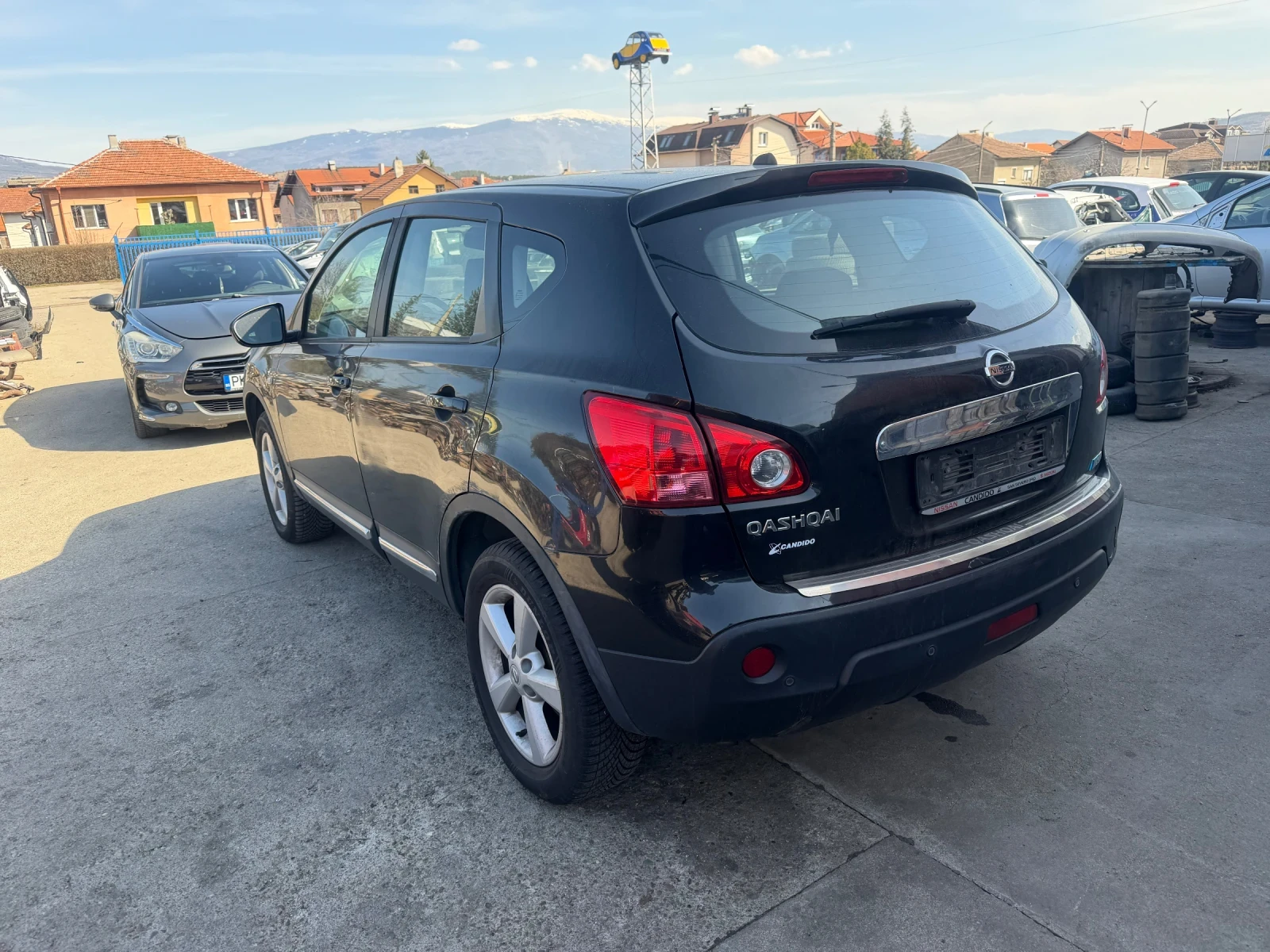 Nissan Qashqai 1.5 dci, снимка 3 - Автомобили и джипове - 53771241
