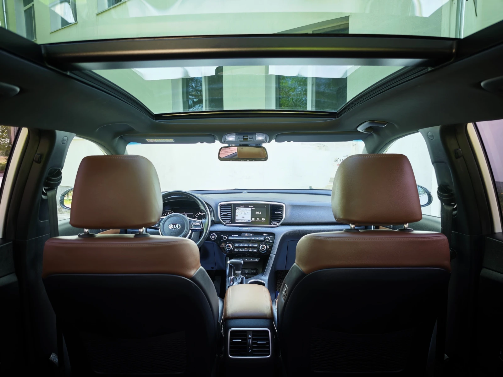 Kia Sportage 2.0 MPI , снимка 17 - Автомобили и джипове - 54330604