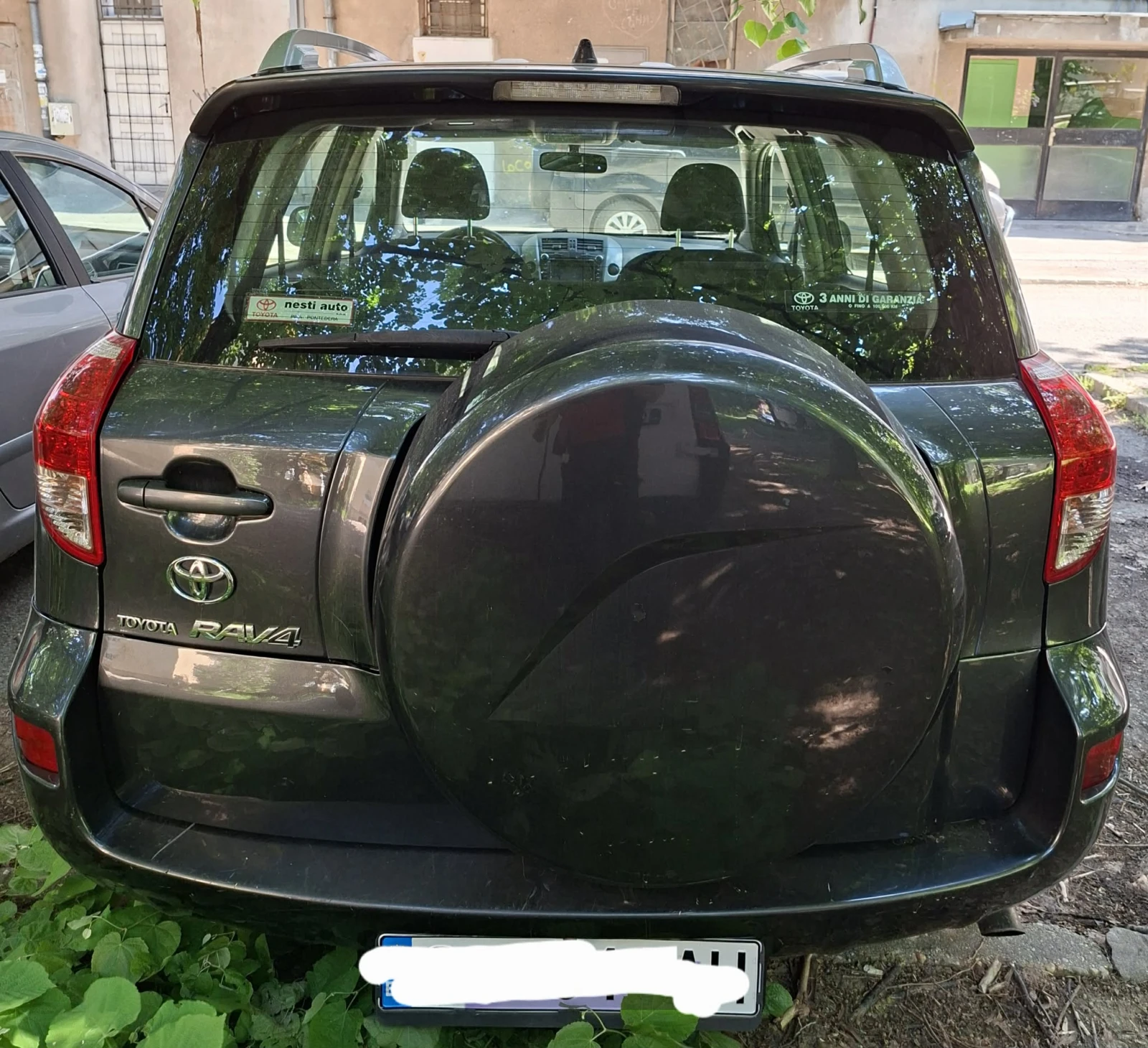 Toyota Rav4 2.2 D4D , снимка 2 - Автомобили и джипове - 54436926