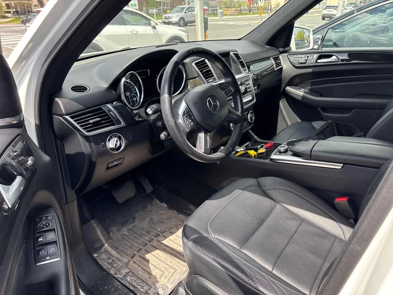 Mercedes-Benz ML 350 | BlueTEC | 360 | HARMAN KARDON | ПОДГРЕВ | , снимка 5 - Автомобили и джипове - 54479870