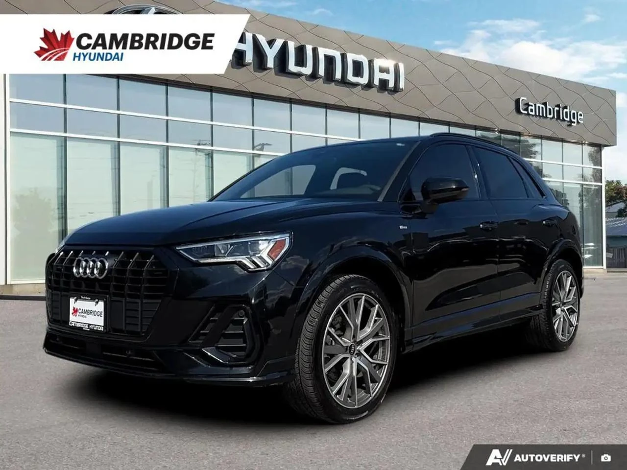 Audi Q3 S-line* Distronic🔹 2021 Audi * Пано* CarPl