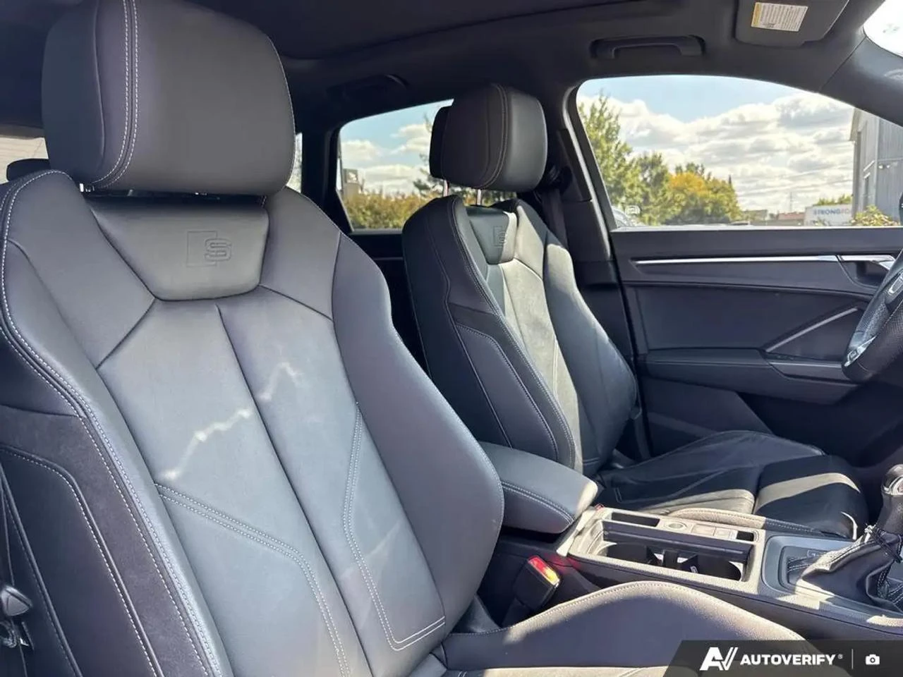 Audi Q3 S-line* Distronic🔹 2021 Audi * Пано* CarPl, снимка 14 - Автомобили и джипове - 54832423