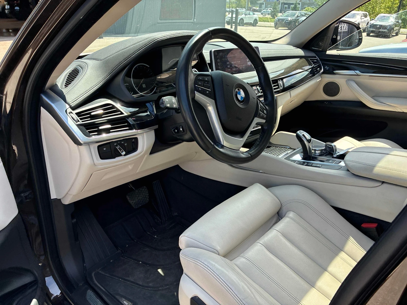 BMW X6 35i xDrive* DIGITAL* 360* PANO* H&K* HUD, снимка 9 - Автомобили и джипове - 55012180