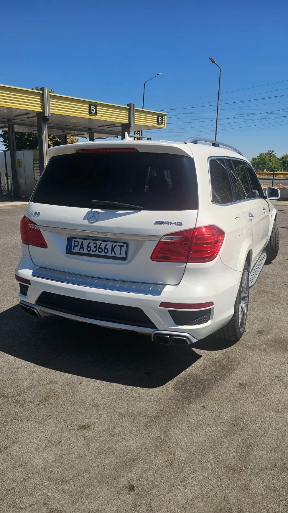 Mercedes-Benz GL 63 AMG, снимка 16 - Автомобили и джипове - 55555111