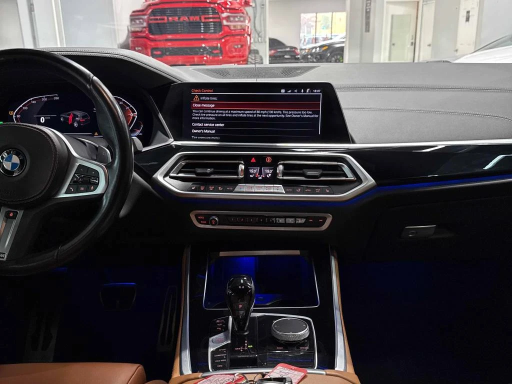 BMW X5 xDrive40i * CARFAX* ОПЦИЯ ЗА ФИНАНСИРАНЕ* , снимка 6 - Автомобили и джипове - 55950667