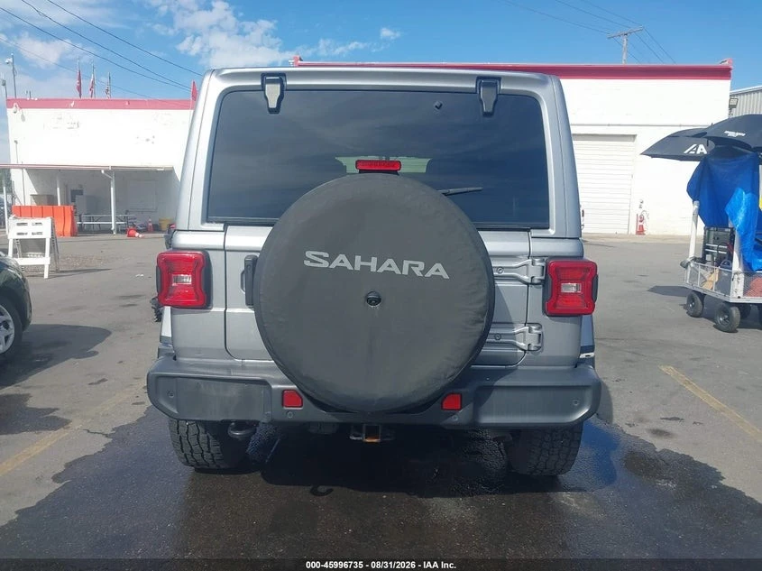 Jeep Wrangler 3.6* UNLIMITED SAHARA* 4x4* КОЖА* ПОДГРЕВ* , снимка 15 - Автомобили и джипове - 56197451