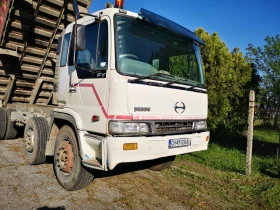 Hino 380, снимка 8
