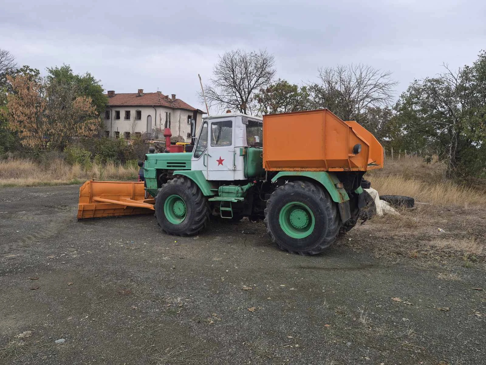 Трактор Т 150k, снимка 2 - Селскостопанска техника - 56602747