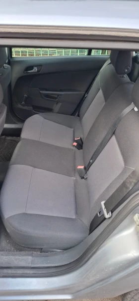 Opel Astra 1, 7 CDTI, снимка 10