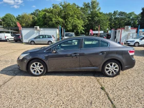 Toyota Avensis 2.0  /126 кс .137000 км  НАВИГАЦИЯ , снимка 4
