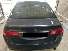 Honda Accord 2.0 I-Vtec ръчна, снимка 6