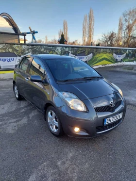 Toyota Yaris 1.3 VVTi, снимка 3