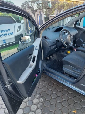 Toyota Yaris 1.3 VVTi, снимка 7