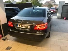 Mercedes-Benz E 220 Avangard, снимка 4