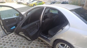Mercedes-Benz 220 - 2000 € / 3911.66 лв. - 53112198 8