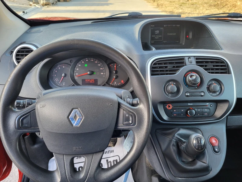 Renault Kangoo 1.5dci Maxi, снимка 9 - Автомобили и джипове - 44035543