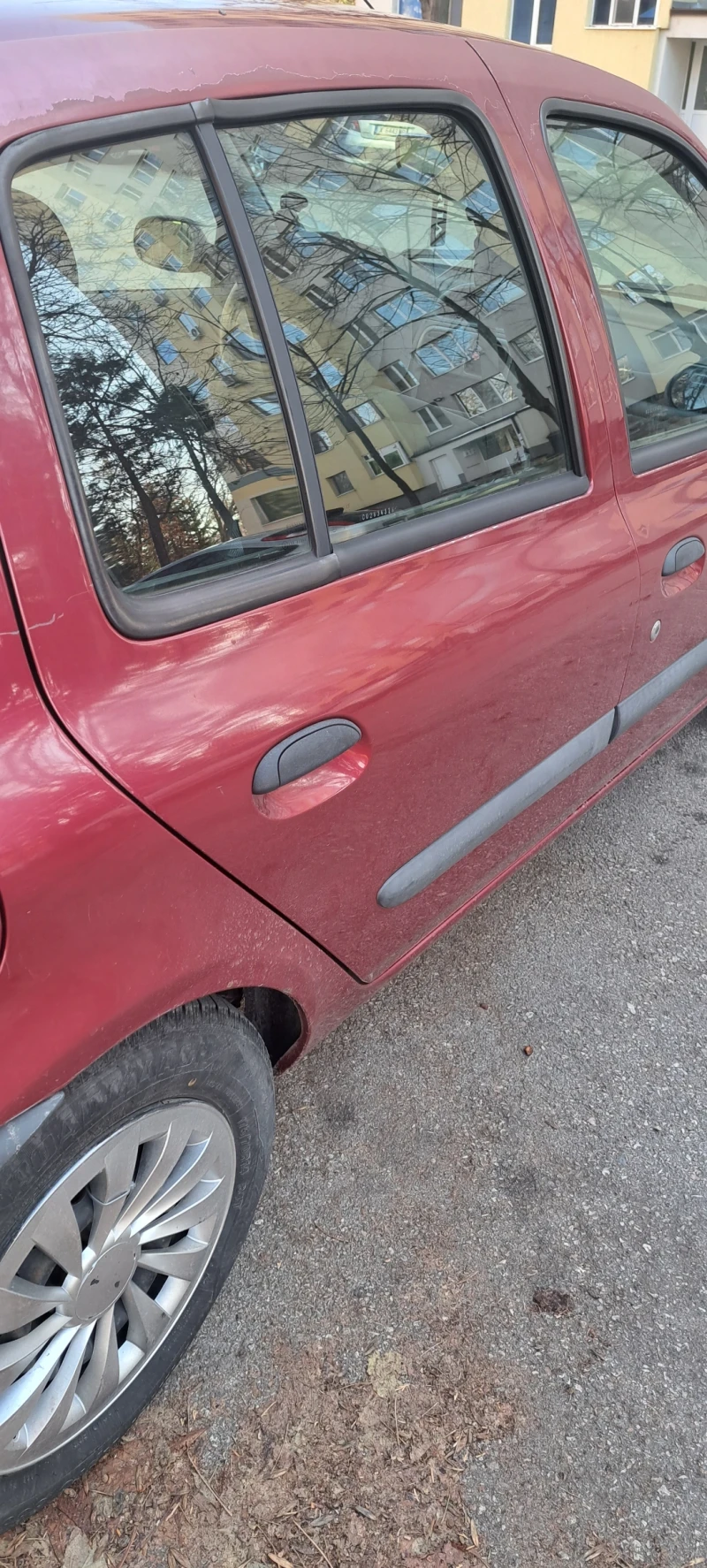 Renault Clio 1.9 , снимка 3 - Автомобили и джипове - 48788900