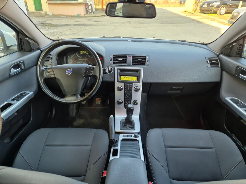 Volvo V50 1.6TDI 6с.к. TOP, снимка 10 - Автомобили и джипове - 49470852