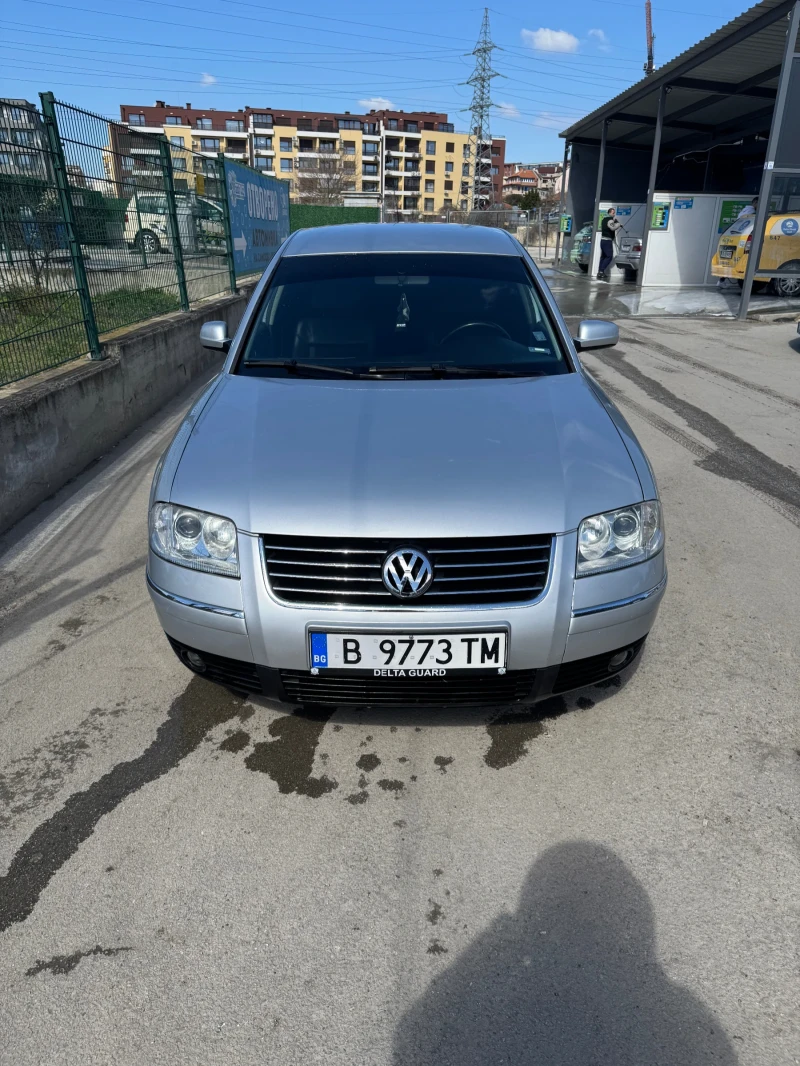 VW Passat, снимка 1 - Автомобили и джипове - 49563875