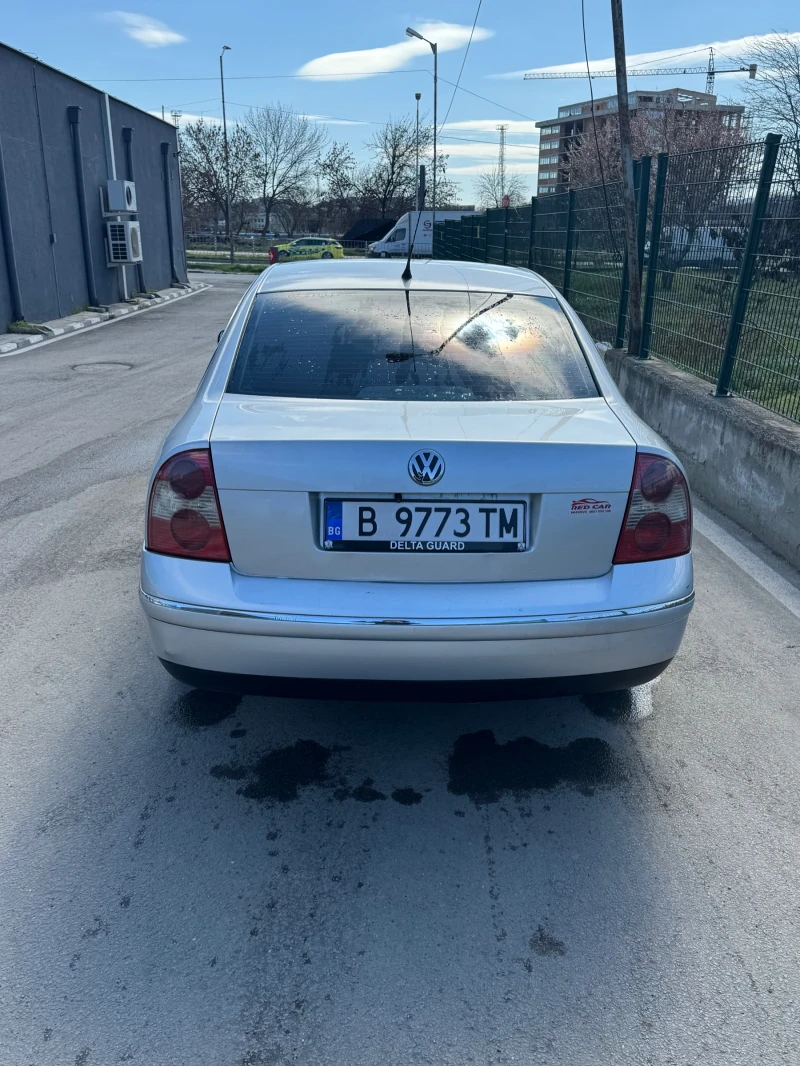 VW Passat, снимка 4 - Автомобили и джипове - 49563875