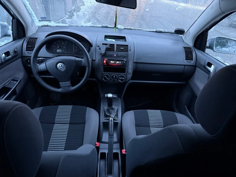 VW Polo 1.9 tdi, снимка 2 - Автомобили и джипове - 49568387