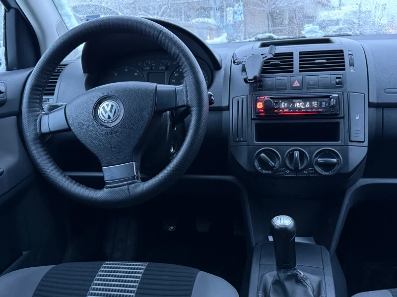 VW Polo 1.9 tdi, снимка 1 - Автомобили и джипове - 49568387