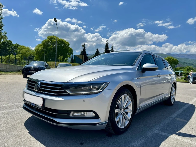 VW Passat 2.0 TDI Digital BiTurbo 4Motion Highline 360 , снимка 2 - Автомобили и джипове - 52488506