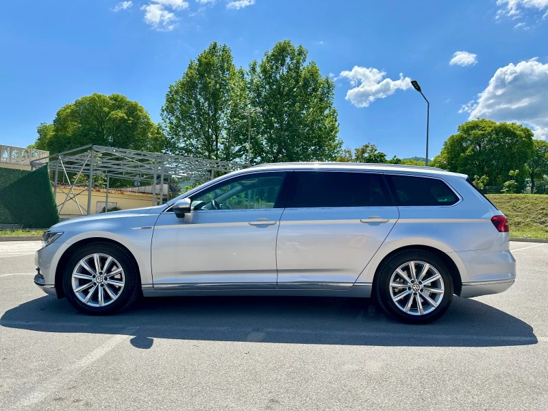 VW Passat 2.0 TDI Digital BiTurbo 4Motion Highline 360 , снимка 8 - Автомобили и джипове - 52488506