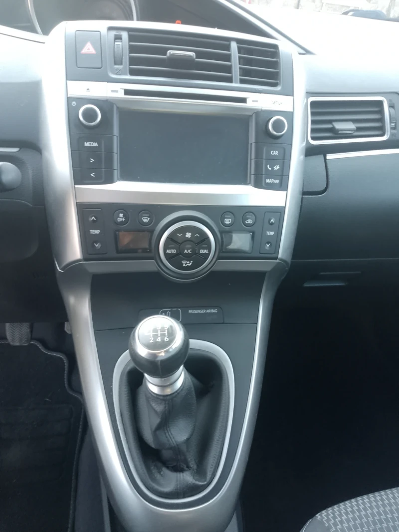 Toyota Corolla verso 1, 6D4D-EURO 6-FULL, снимка 8 - Автомобили и джипове - 50594094