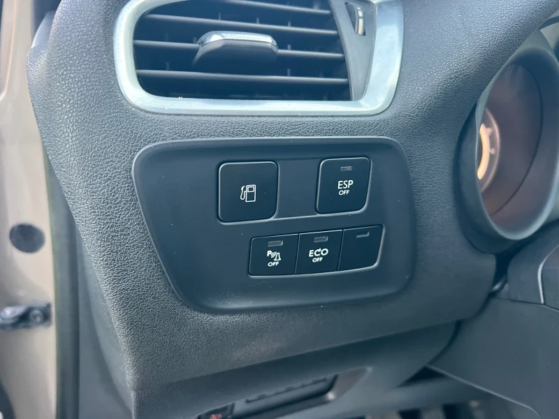 Citroen C4 1.6/EHDI, снимка 16 - Автомобили и джипове - 51710630