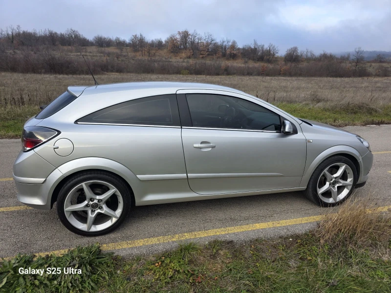 Opel Astra, снимка 3 - Автомобили и джипове - 52857583