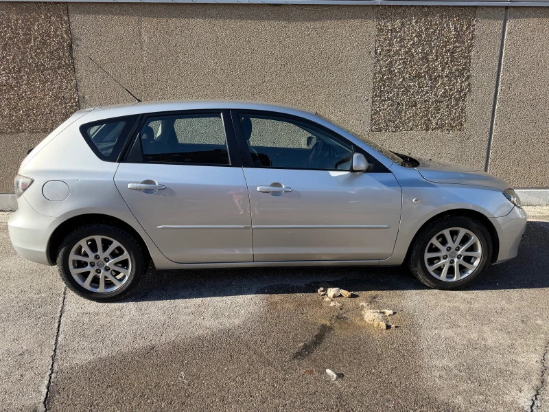 Mazda 3, снимка 15 - Автомобили и джипове - 53078710