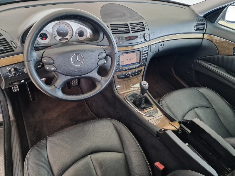 Mercedes-Benz E 280 EVO AMG 3.0 190kc 108000km TOP, снимка 11 - Автомобили и джипове - 53451671