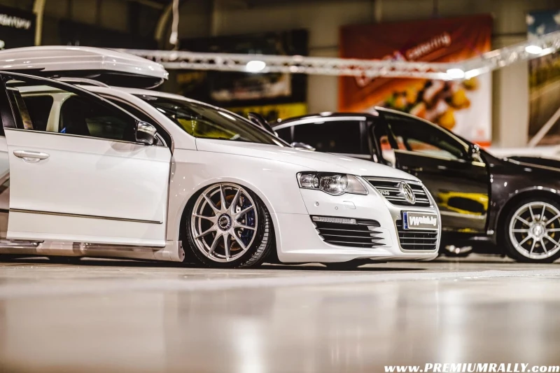 VW Passat R36, снимка 14 - Автомобили и джипове - 53458062