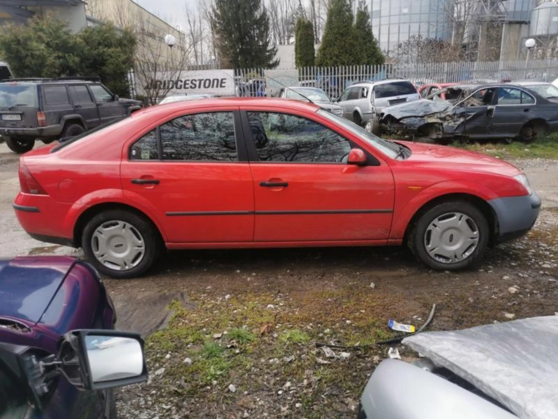 Ford Mondeo 1.8 16V, снимка 3 - Автомобили и джипове - 32438141