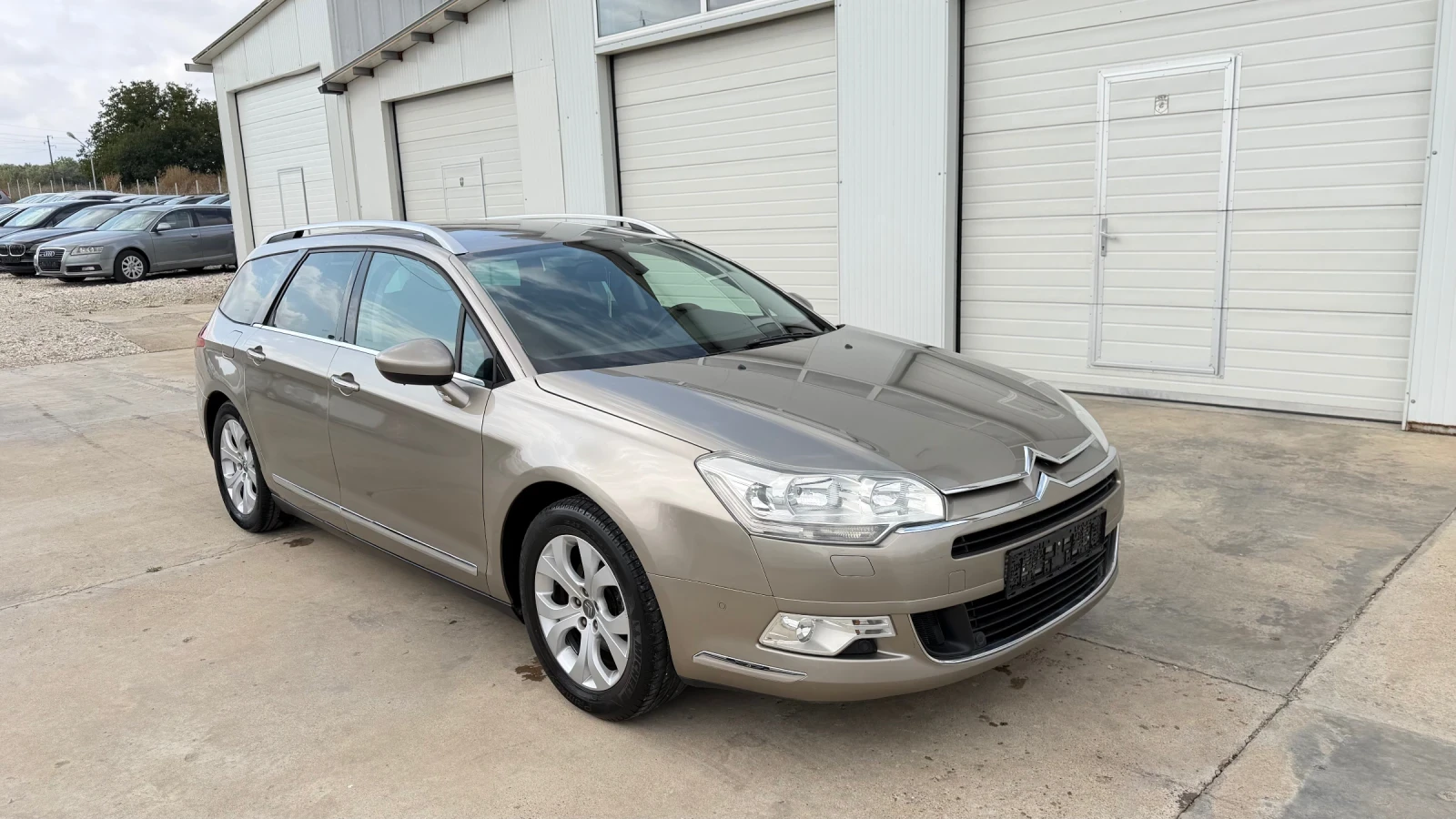 Citroen C5 2.0hdi 136k* Exclusive* NOVA!!!* UNIKAT* , снимка 13 - Автомобили и джипове - 40911810