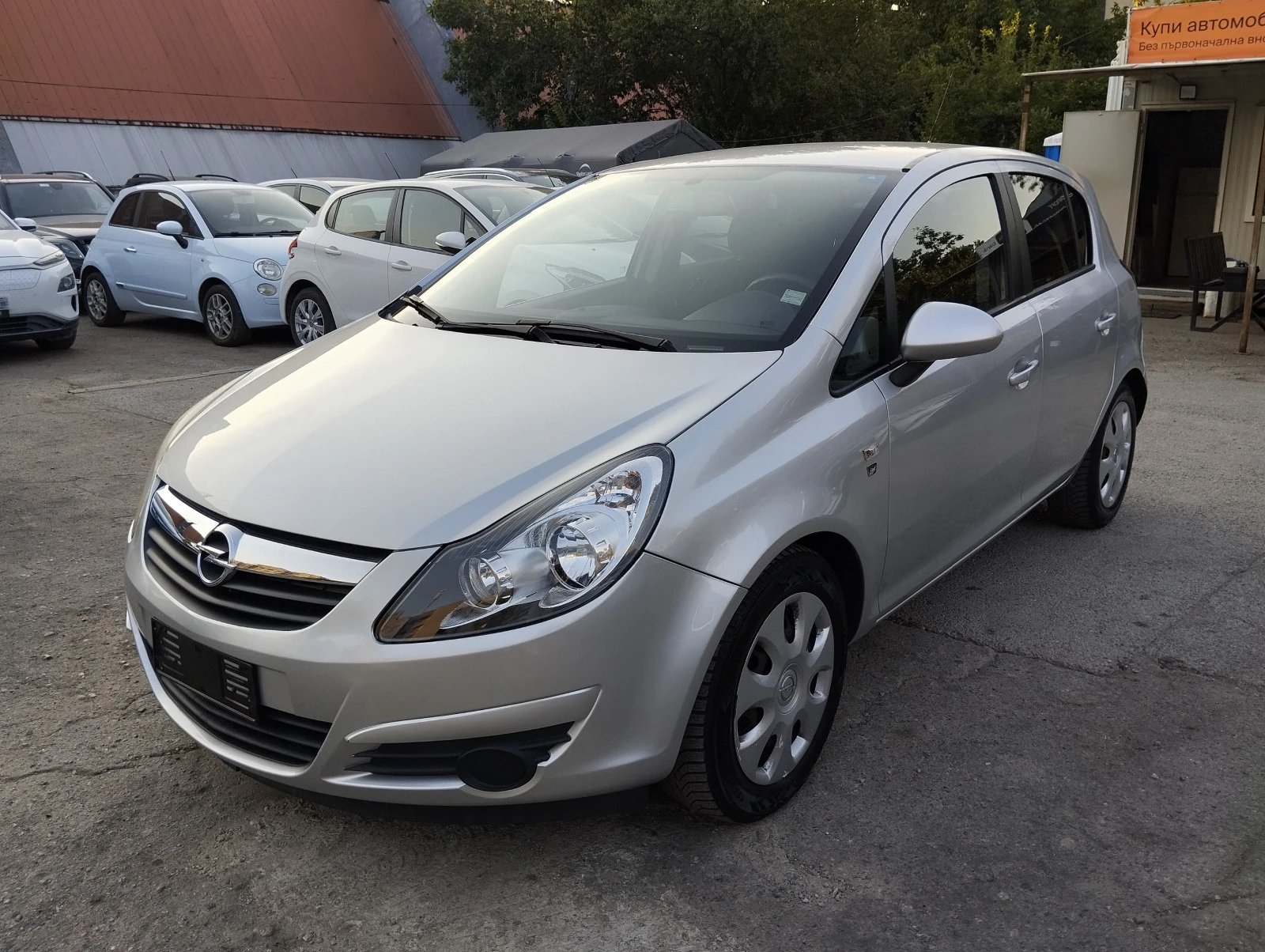 Opel Corsa 1.2 i - изображение 6