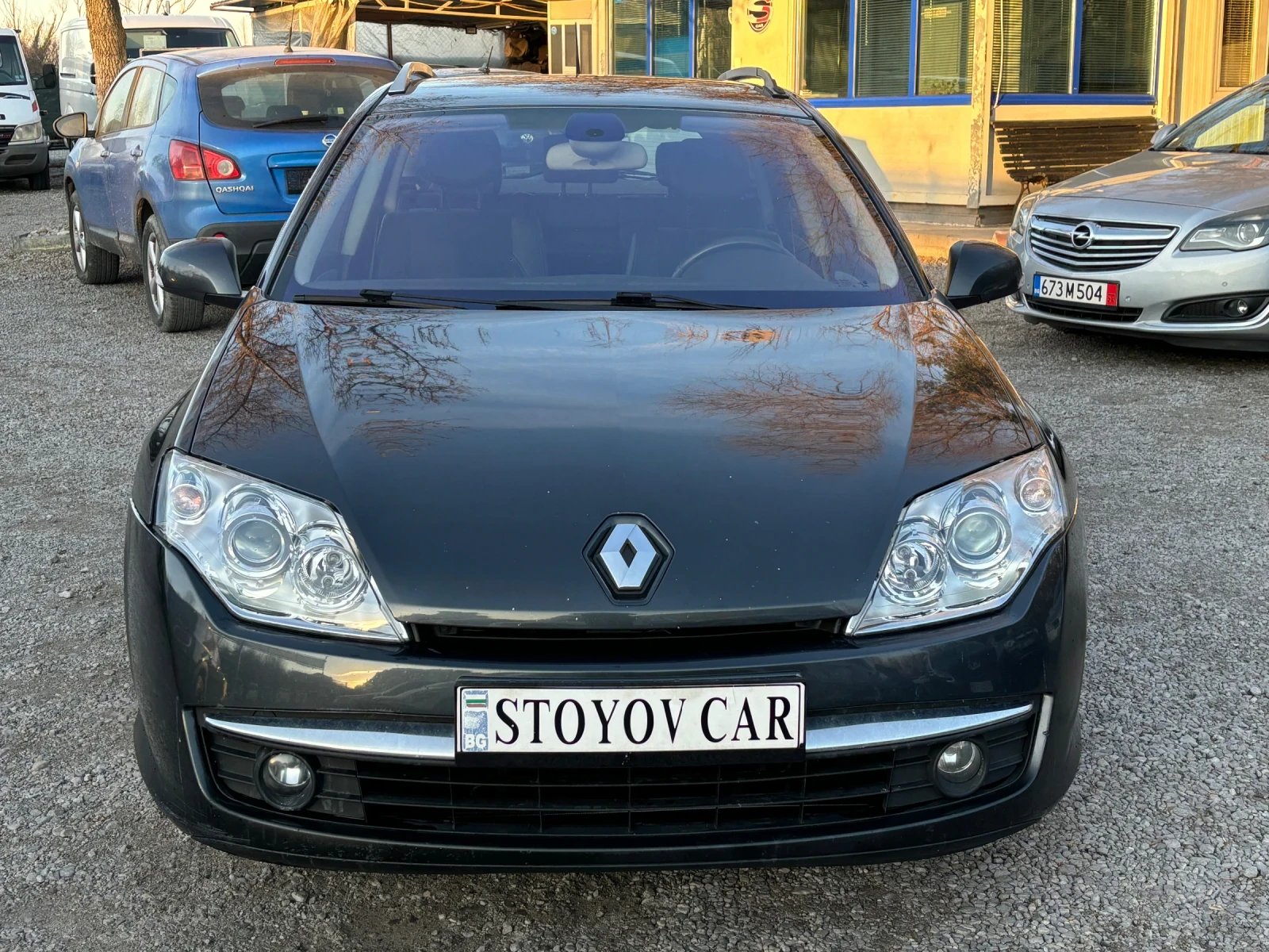 Renault Laguna 2.0DCI - изображение 2