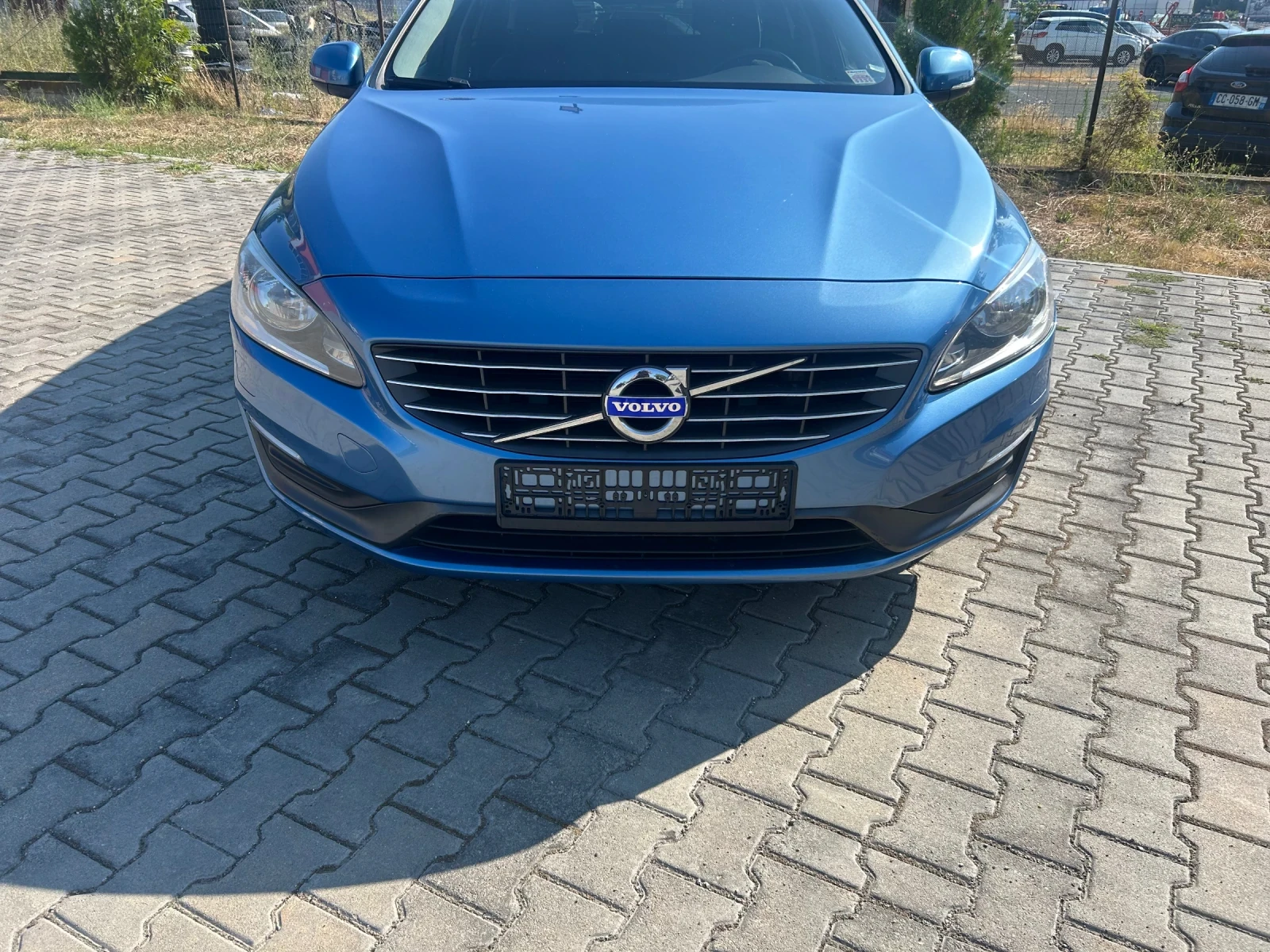 Volvo V60 1.6 D2 - изображение 3