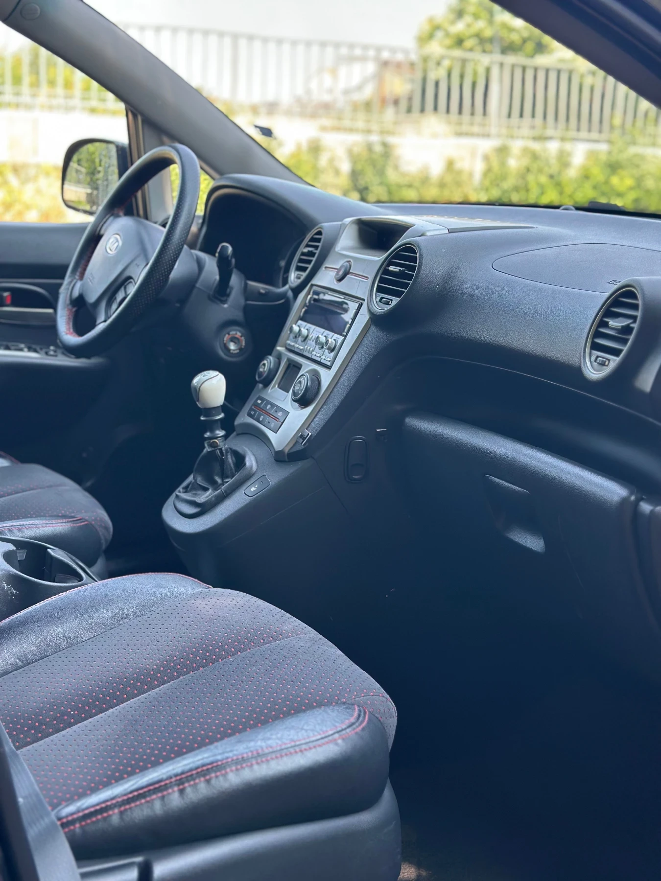Kia Carens 2.0 CRDI - изображение 2
