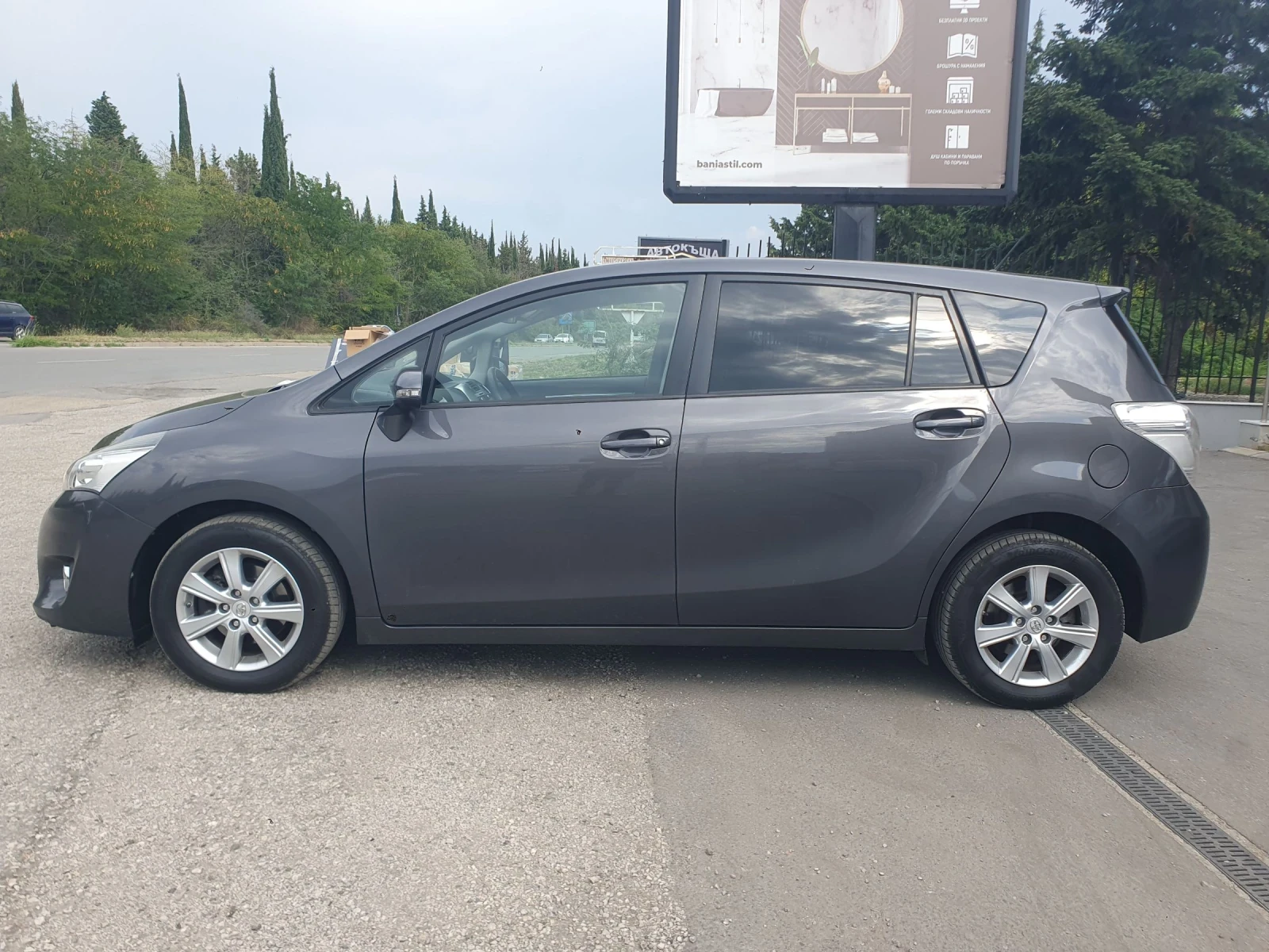 Toyota Corolla verso 1, 6 d4d 112 hp - изображение 8