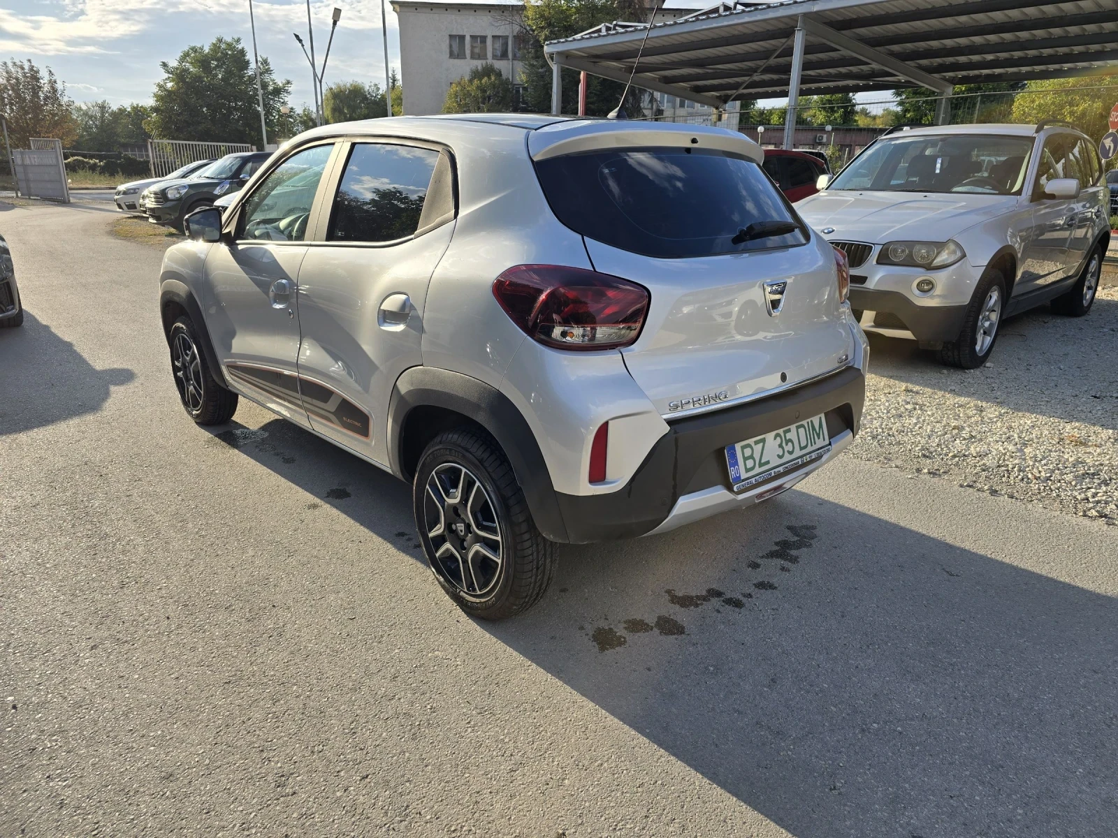 Dacia Spring Comfort Plus 45CCS Гаранция Лизинг - изображение 3