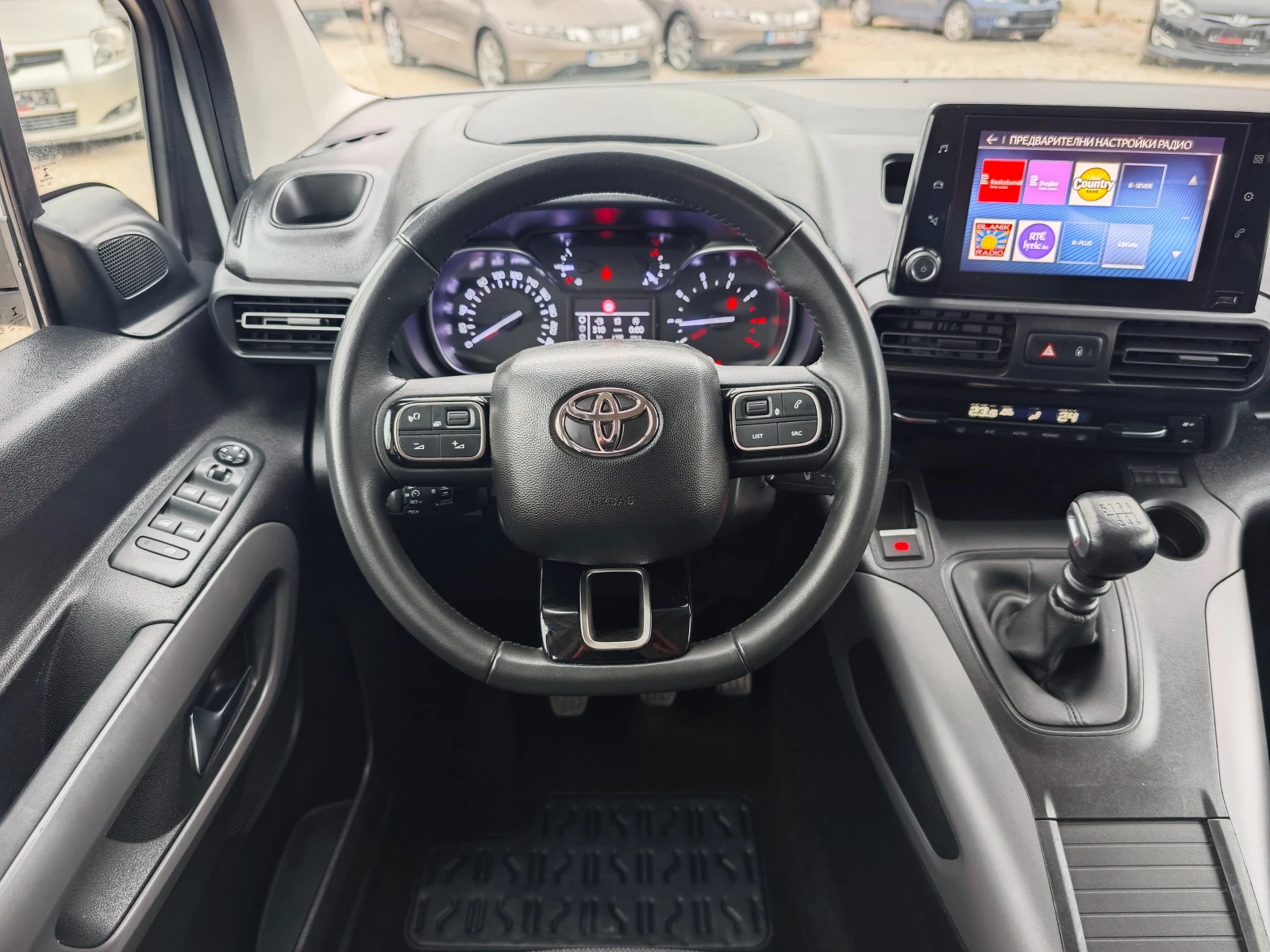 Toyota Proace City Verso  /  6 | Mobile.bg   14