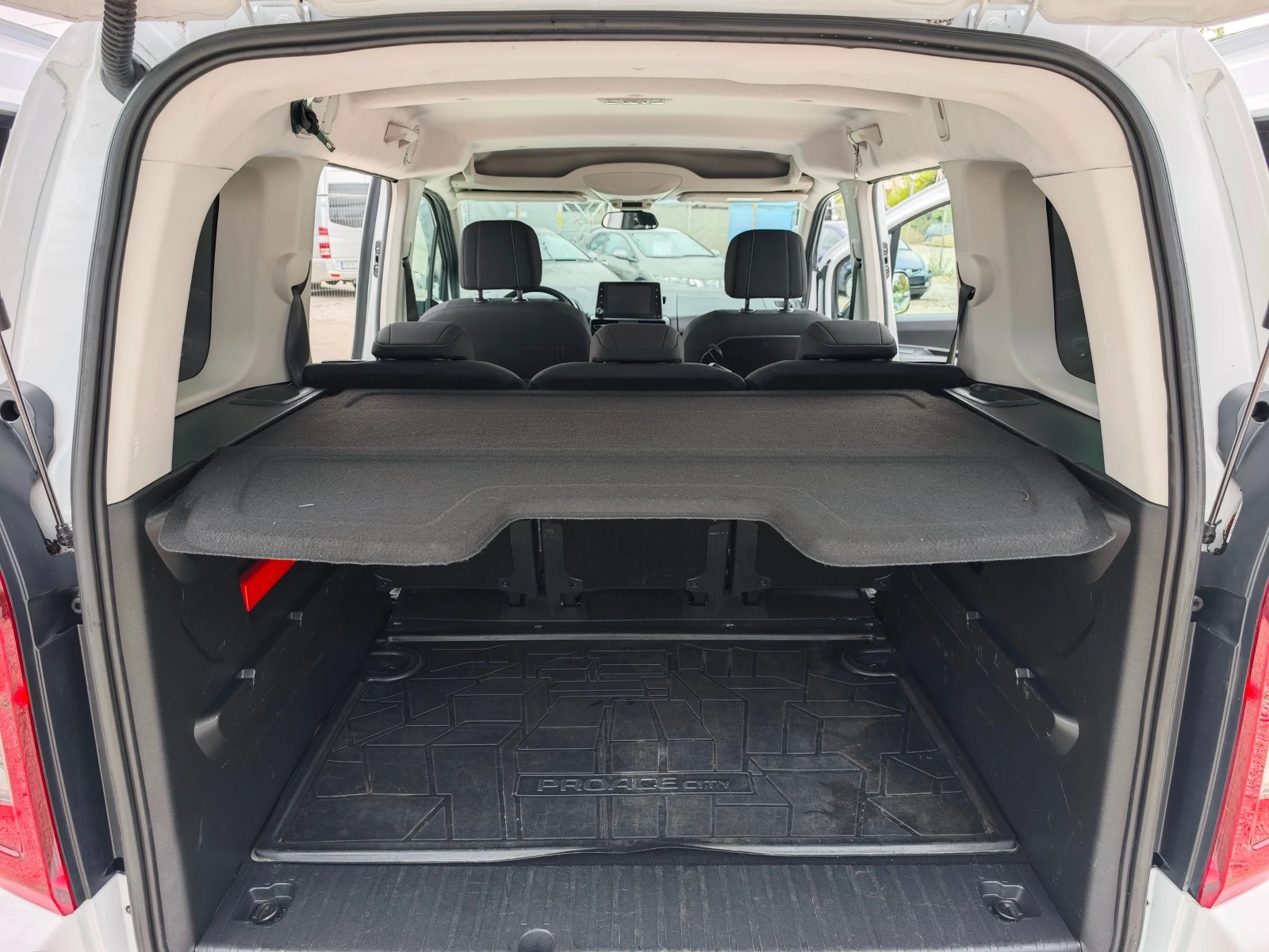 Toyota Proace City Verso  /  6 | Mobile.bg   11