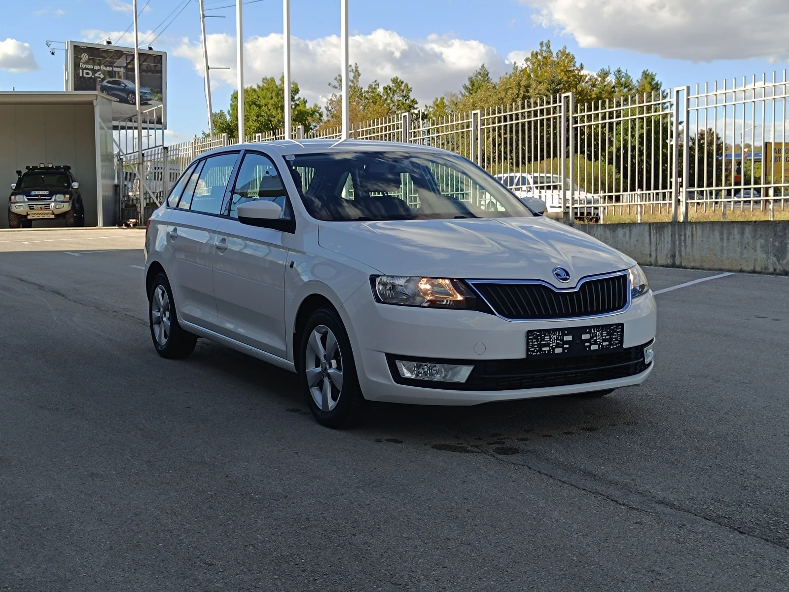 Skoda Rapid 1.6 TDI | DSG  - изображение 3